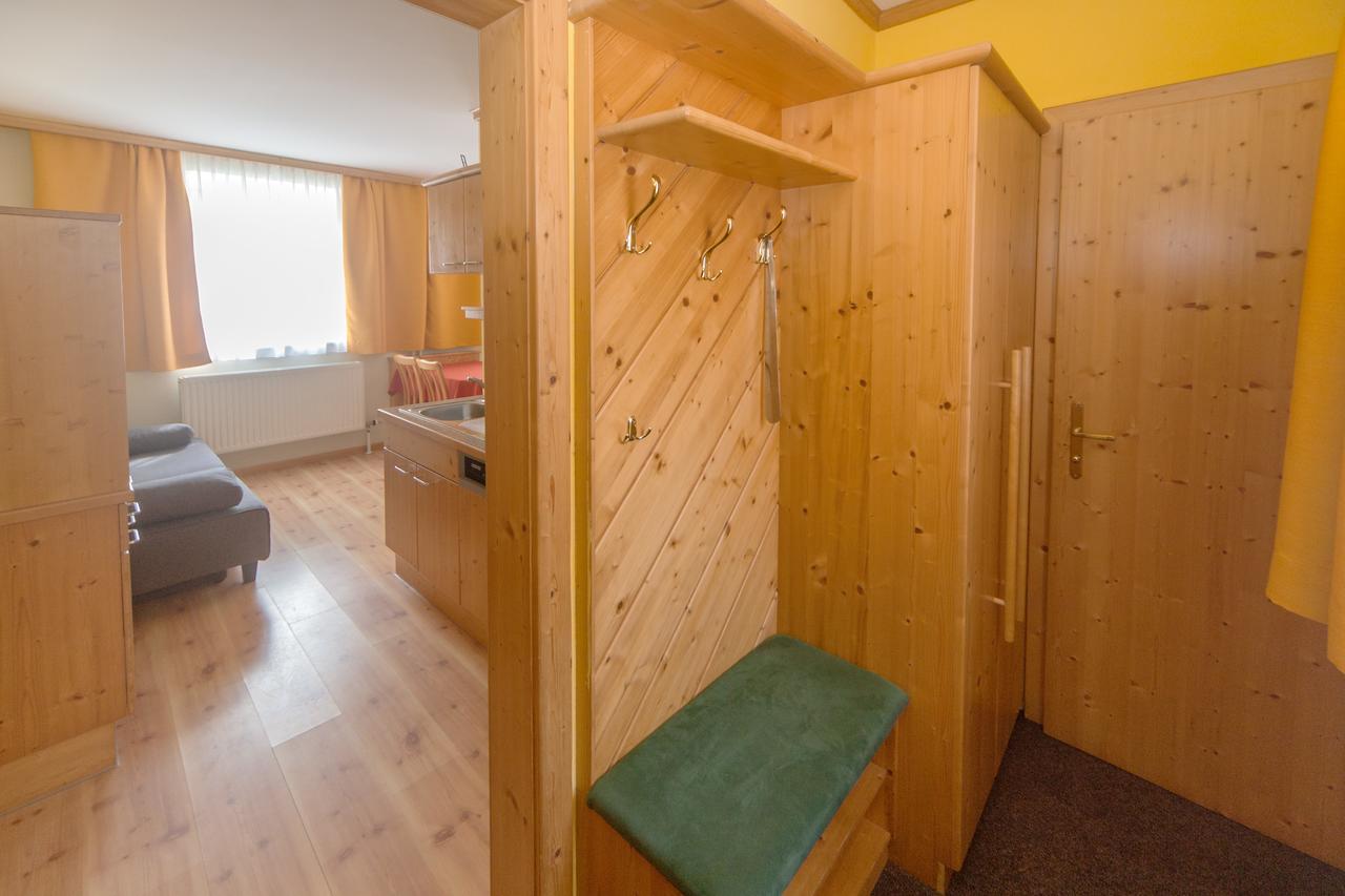 Pension & Reitstall Inghofer Heidenreichstein Esterno foto