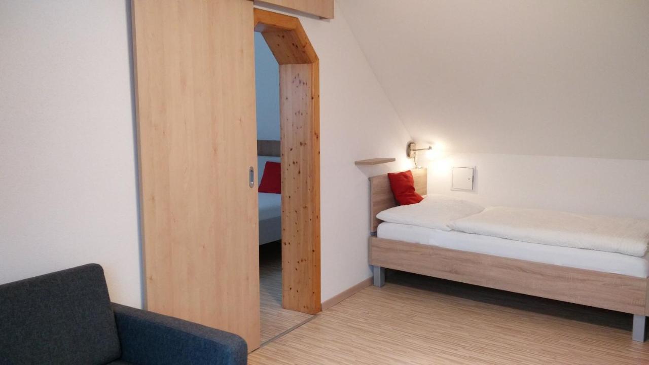 Pension & Reitstall Inghofer Heidenreichstein Esterno foto